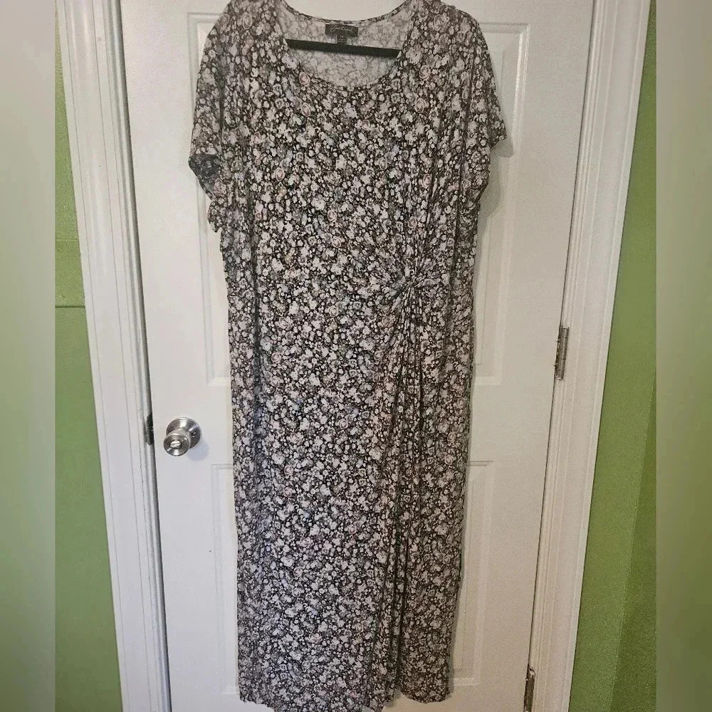 Plus size maxi dress